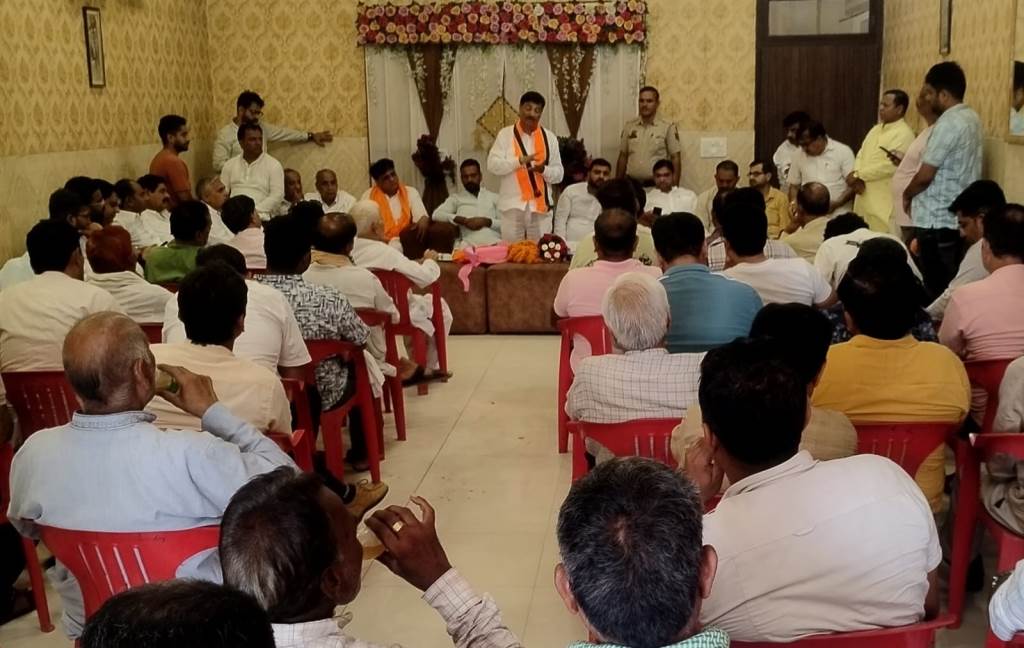 हरियाणा व्यापार कल्याण बोर्ड के नवनिर्वाचित चेयरमैन राजेश ठकराल का भाजपा हांसी मंडल द्वारा भव्य स्वागत